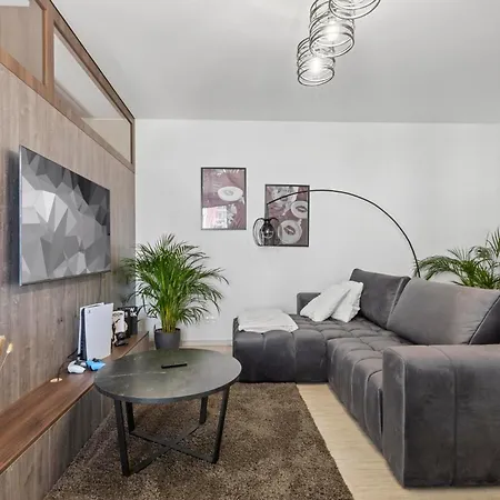 Lam Jegeho Ac - Ps5 - Parking Братислава